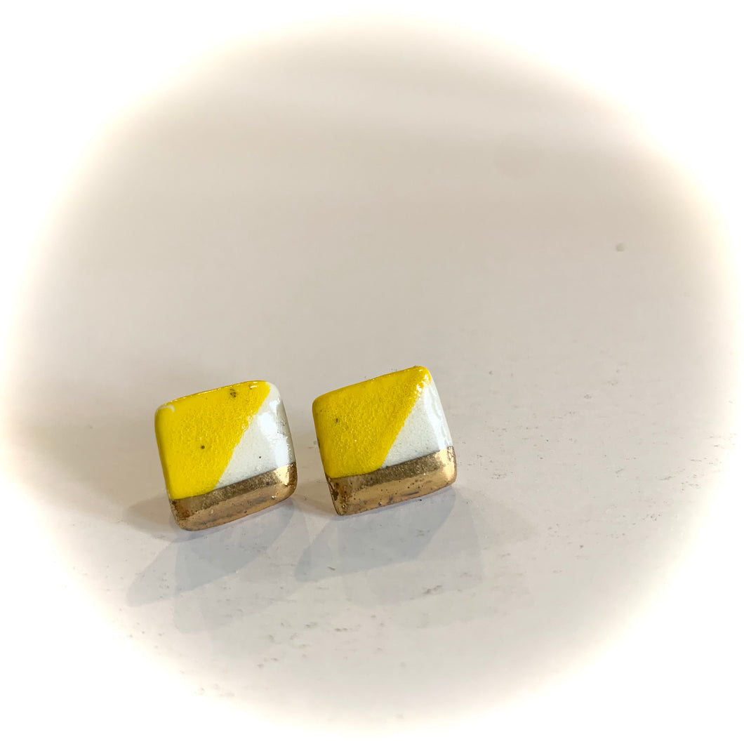 Luster Stud- Yellow Design Square 2