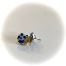 Luster Stud- Dark Blue Dalmatian Design Circle