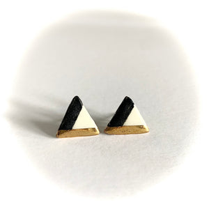 Luster Stud- Black Design Triangle 1